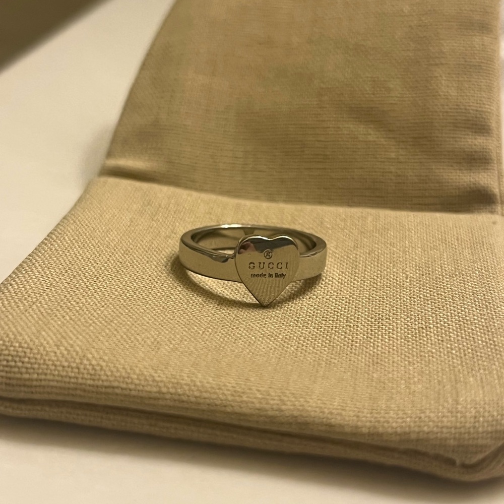 Gucci Ring